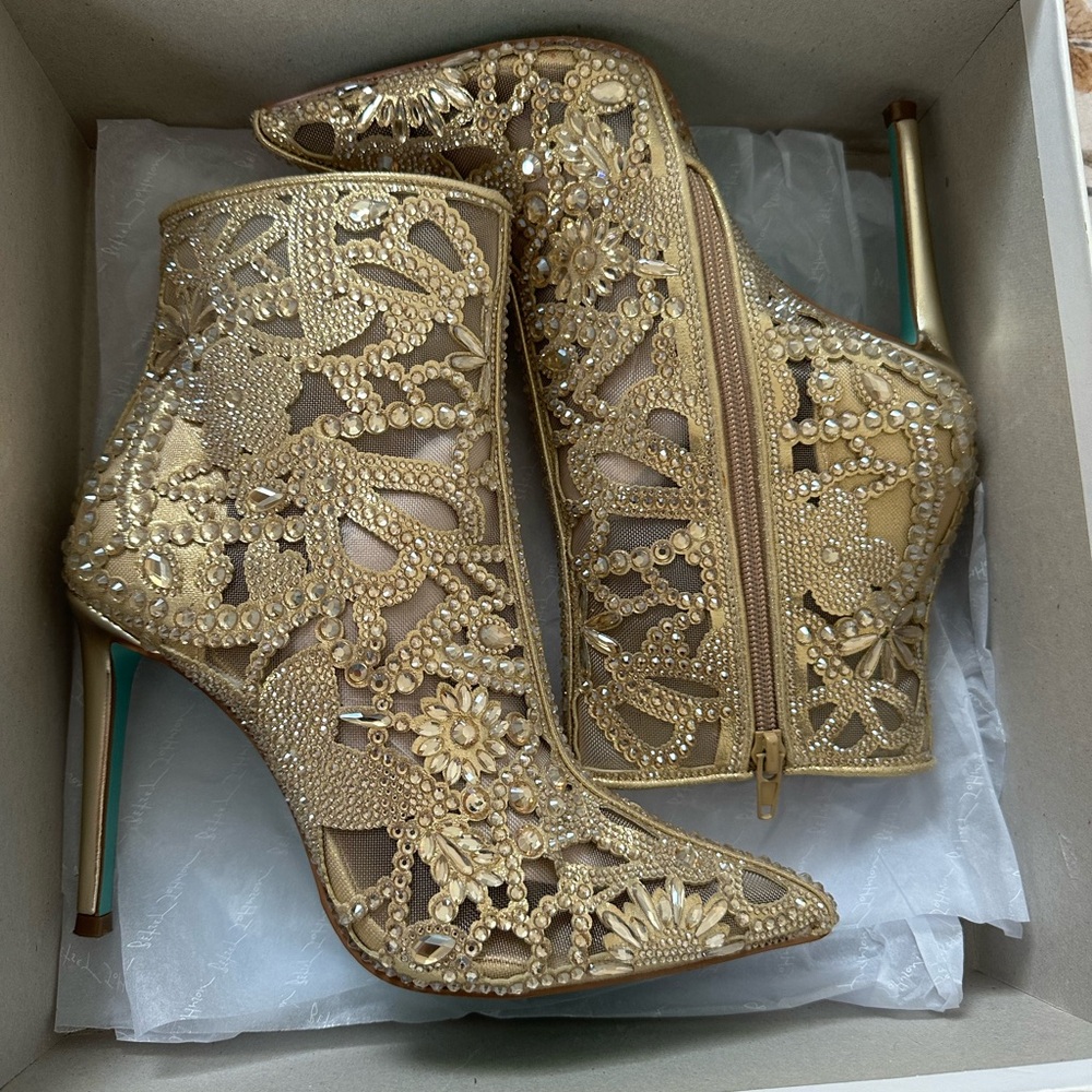Elegant Gold Embellished Women's Ankle Boots